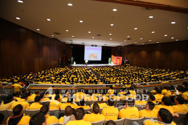 yellow shirt, volunteers