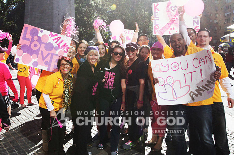 WMSCOG, World Mission Society Church of God, Chruch of God, Yellow shirts, cheering, volunteering, smile campaign, breast cancer awareness, avon, avon breast cancer walk, pink, fight cancer