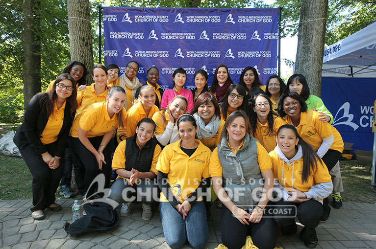 Bergen County Senior Picnic, world mission society church of god, paramus, board of chosen freeholders, senior citizens, chris christie, hurricane sandy, yellow shirts,
