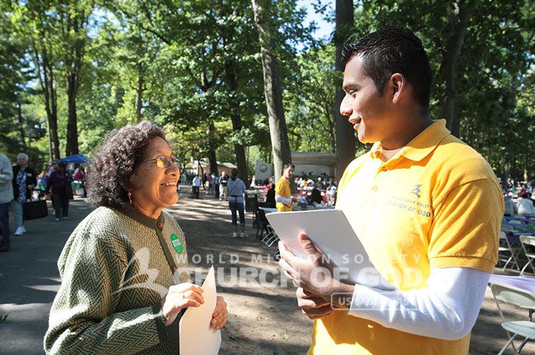 Bergen County Senior Picnic, world mission society church of god, paramus, board of chosen freeholders, senior citizens, chris christie, hurricane sandy, yellow shirts,