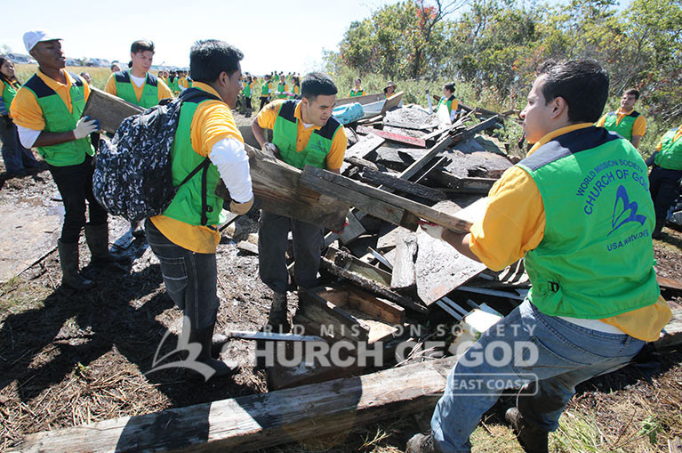good Samaritan, Jamaica bay, hurricane sandy, rockaway, world mission society church of god, american littoral society, volunteer, sandy debris