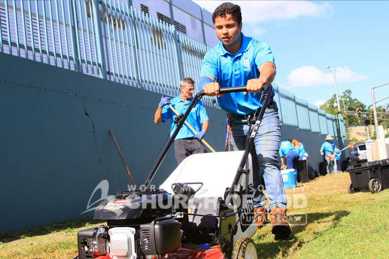ASEZ, wmscog, world mission society church of god, PR, Puerto Rico, Guaynabo, cleanup, reduce crime, volunteerism, university