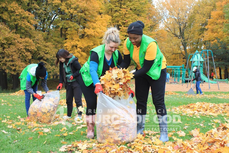 ASEZ, wmscog, world mission society church of god, NY, Syracuse, cleanup, reduce crime, volunteerism, university, Mother's Street, Thornden Park