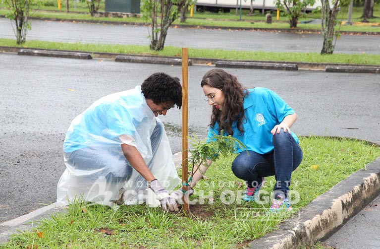 ASEZ, WMSCOG, World Mission Society Church of God, PR, Puerto Rico, University of Puerto Rico, Rio Piedras Campus, cleanup, reduce crime, UPR