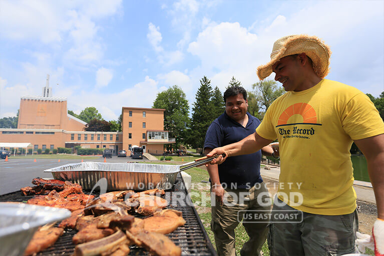 World Mission Society Church of God, WMSCOG, Fourth of July, Independance Day, family, BBQ, Summertime, Outdoors, New Windsor, New York, NY