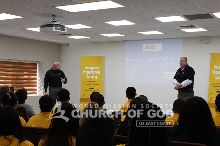 Police Sergeant Todd Rossi and Detective Chip Dapolite presenting about emergency evacuation procedures