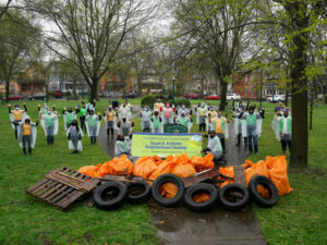 Church of God Volunteers Clean Susan B. Anthony Neighborhood